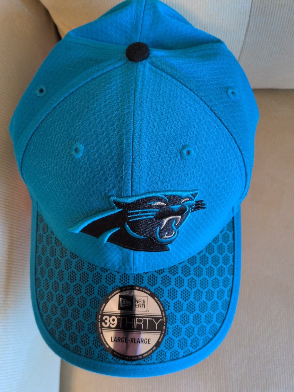 Caroline Panthers NFL NewEra 39THIRTY L/XL Flex Hat - Picture 8 of 8